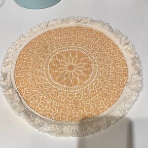 Round Fringe Placemat💛